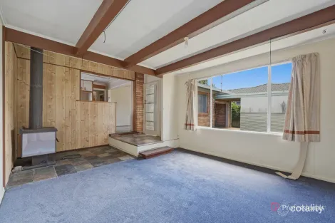 Property photo of 19 Proctor Street Armidale NSW 2350