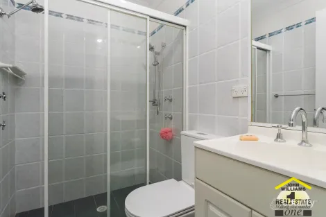 Property photo of 27 Kittyhawk Crescent Raby NSW 2566