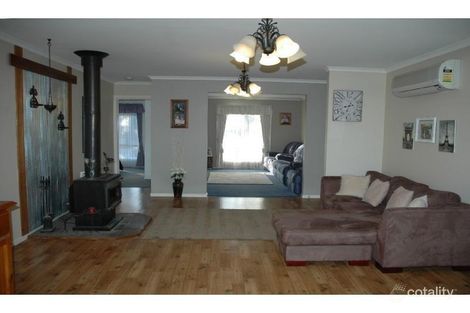 Property photo of 12 Galleon Crescent Sunset Strip VIC 3922