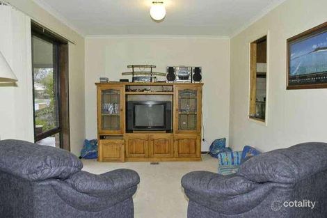 Property photo of 8 Chandra Avenue Kilsyth South VIC 3137