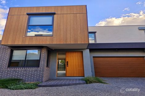 2/4 Rathcown Rd, Reservoir, VIC 3073