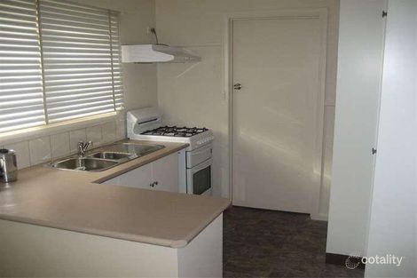 Property photo of 5 Pentland Parade Seddon VIC 3011