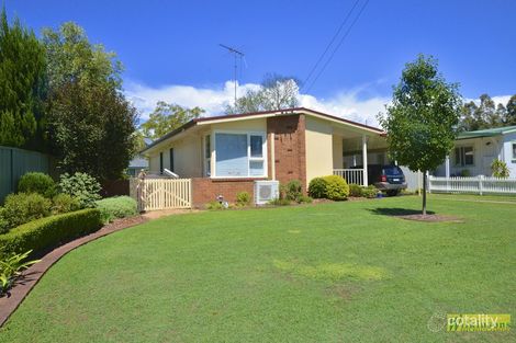 2 Harold Ave, Hobartville, NSW 2753