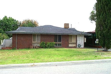 10 Towning St, Embleton, WA 6062