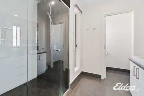 Property photo of 34 Vanguard Street Yarrawonga VIC 3730