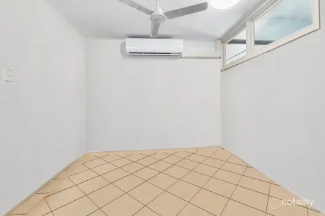 Property photo of 1/108 McCormack Street Manunda QLD 4870