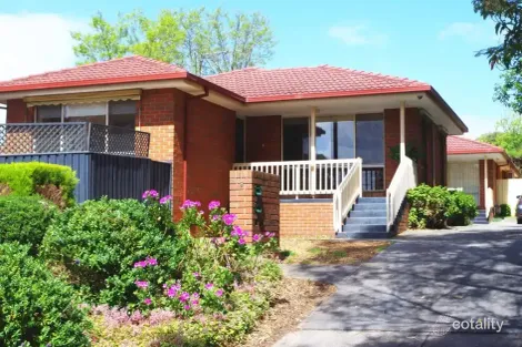 Property photo of 1/2 Middlefield Drive Blackburn North VIC 3130