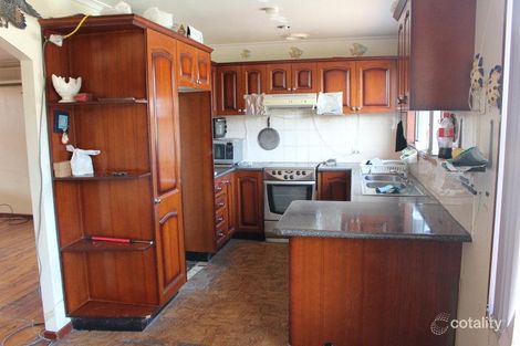 Property photo of 6 Firth Avenue Green Valley NSW 2168