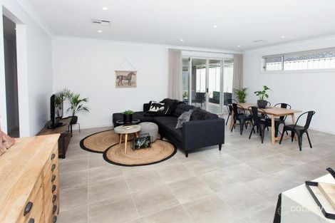 Property photo of 8 Persimmon Grove Golden Grove SA 5125