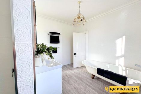 Property photo of 3 Bowen Street Narrabri NSW 2390