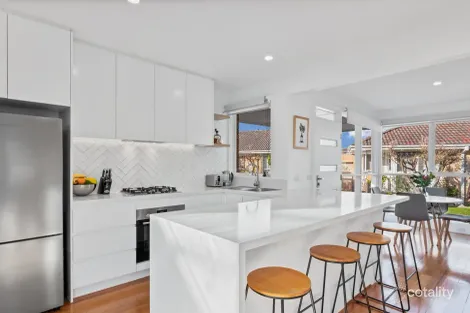 2/1 Brindisi St, Mentone, VIC 3194