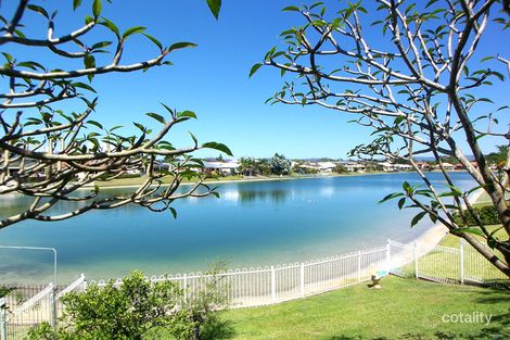 Property photo of 2 Villa Court Broadbeach Waters QLD 4218