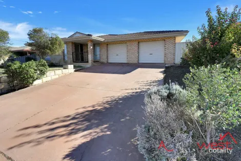 Property photo of 7 Herman Way Mount Tarcoola WA 6530