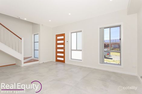 Property photo of 6/66-70 Ikara Crescent Moorebank NSW 2170