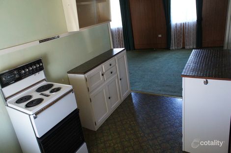 Property photo of 44 Bathurst Street Elliott Heads QLD 4670