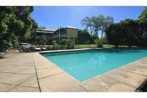 1118 Logan Rd, Holland Park West, QLD 4121