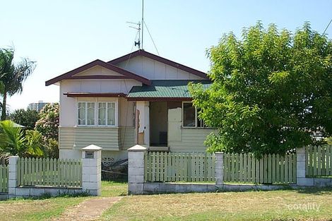 6 Fowler St, West Gladstone, QLD 4680