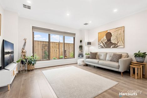Property photo of 1 Abacus Lane Cranbourne South VIC 3977