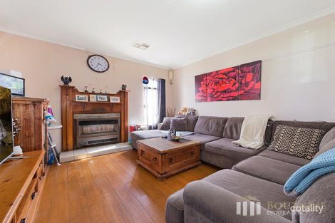 Property photo of 21 Hughes Crescent Dandenong North VIC 3175