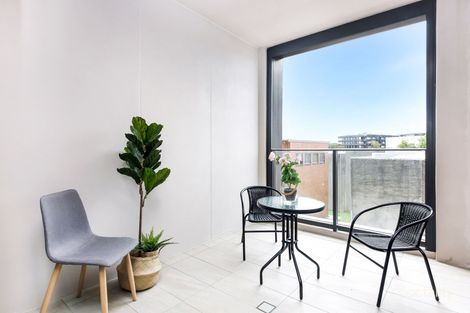 11201/8 Kingsborough Way, Zetland, NSW 2017