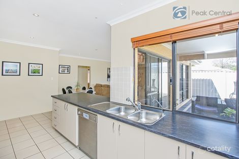 Property photo of 6A Ritchie Way Cloverdale WA 6105