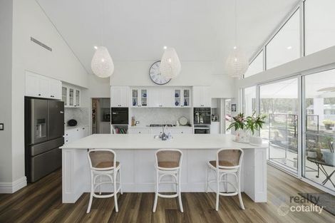 Property photo of 7 Observation Circle Bedfordale WA 6112