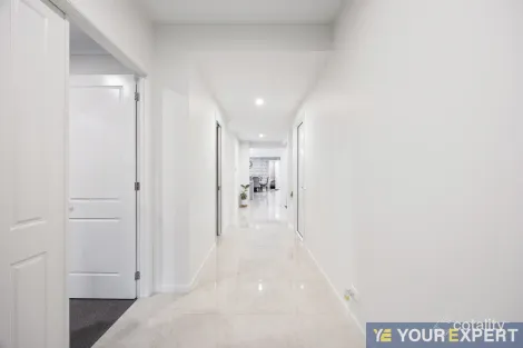 Property photo of 11 Ryder Street Cranbourne VIC 3977