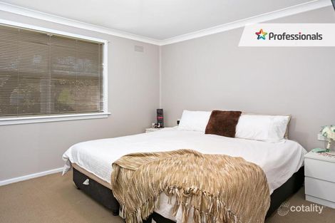 Property photo of 8 Tarakan Avenue Ashmont NSW 2650