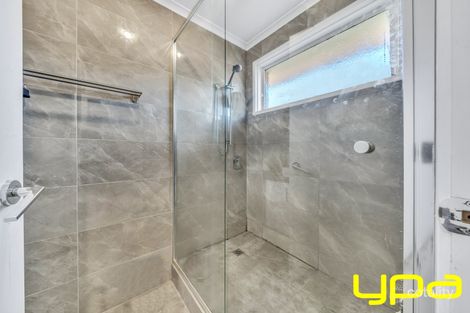 Property photo of 4 Joyce Street Cranbourne West VIC 3977