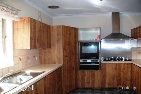Property photo of 38 Roebuck Drive Salter Point WA 6152