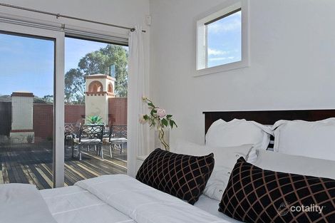 Property photo of 1 Lady Williams Place Golden Grove SA 5125