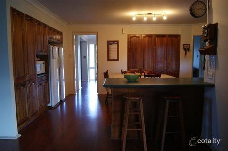 Property photo of 1 Marney Close Hunterview NSW 2330