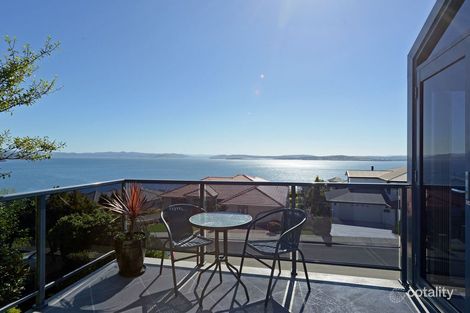 41 Tahune Cres, Blackmans Bay, TAS 7052