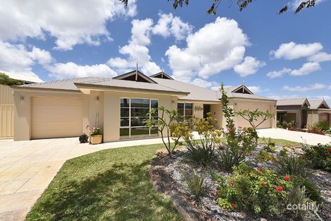 Property photo of 20 Westwood Meander Carramar WA 6031