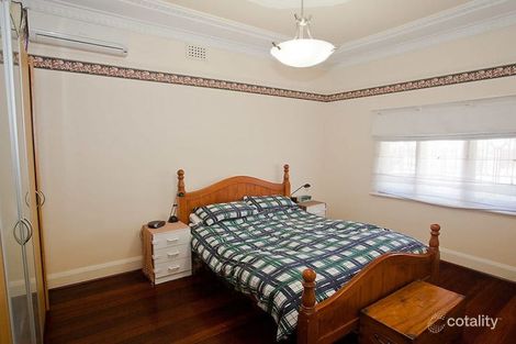 Property photo of 11 Harrow Street Mount Hawthorn WA 6016