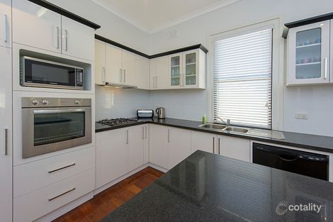 33 Berwick St, Victoria Park, WA 6100