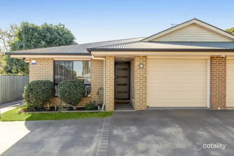 3/81c North St, Harlaxton, QLD 4350