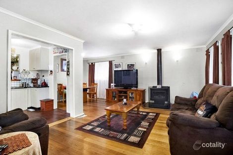 Property photo of 4 Highview Drive Mooroolbark VIC 3138