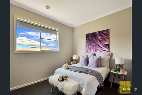 Property photo of 16 Polly Parade Tarneit VIC 3029