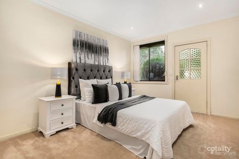 Property photo of 3 Hillingdon Crescent Doncaster VIC 3108