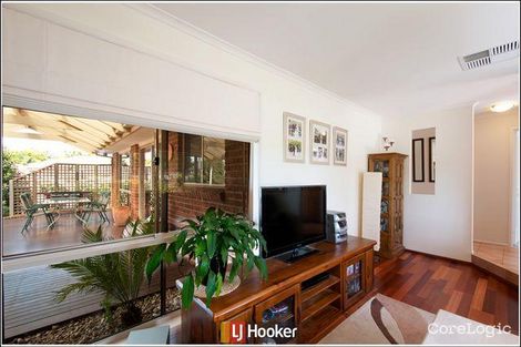 Property photo of 22 Unaipon Avenue Ngunnawal ACT 2913