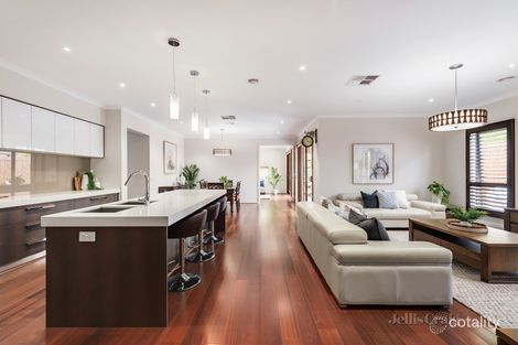 Property photo of 5 Grace Court Mitcham VIC 3132