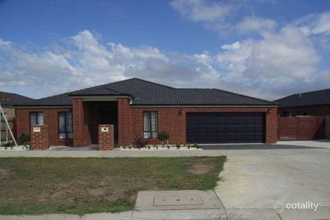33 Riverslea Bvd, Traralgon, VIC 3844