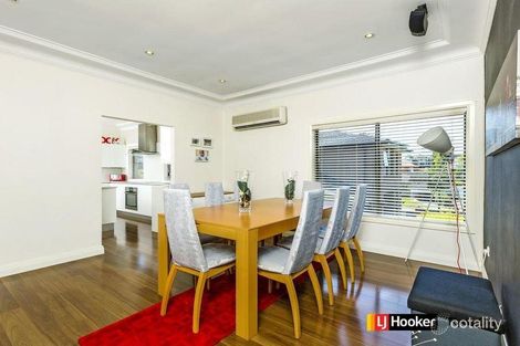 Property photo of 11 Myra Avenue Ryde NSW 2112