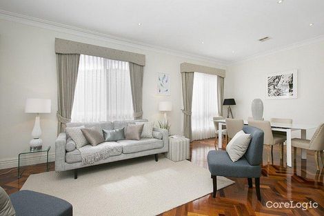 Property photo of 20 Winston Way Murrumbeena VIC 3163