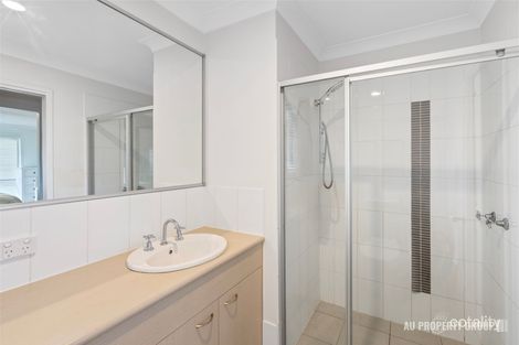 Property photo of 32 Equinox Street Berrinba QLD 4117