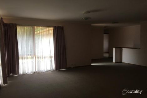 Property photo of 5 McMurray Crescent Hoppers Crossing VIC 3029