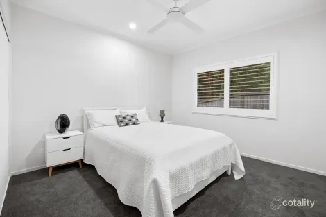 Property photo of 30 Donegal Drive Yaroomba QLD 4573