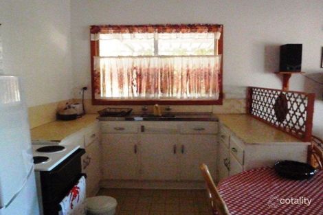 Property photo of 5 Battersby Road Green Head WA 6514