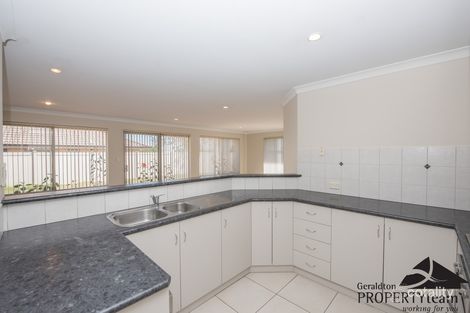 Property photo of 19 Reef Boulevard Drummond Cove WA 6532